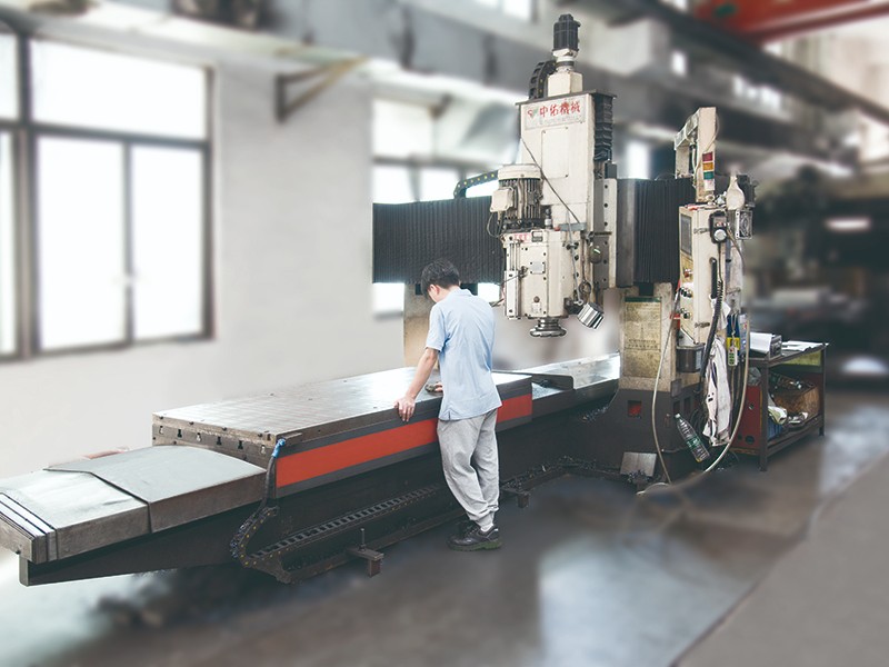 非標模胚加工車間