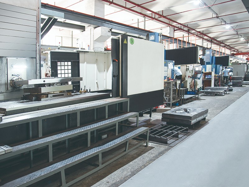 非標模胚加工車間