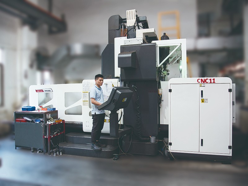 非標模胚加工車間