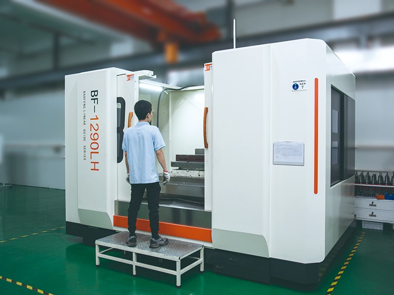 臥式加工-精密車間